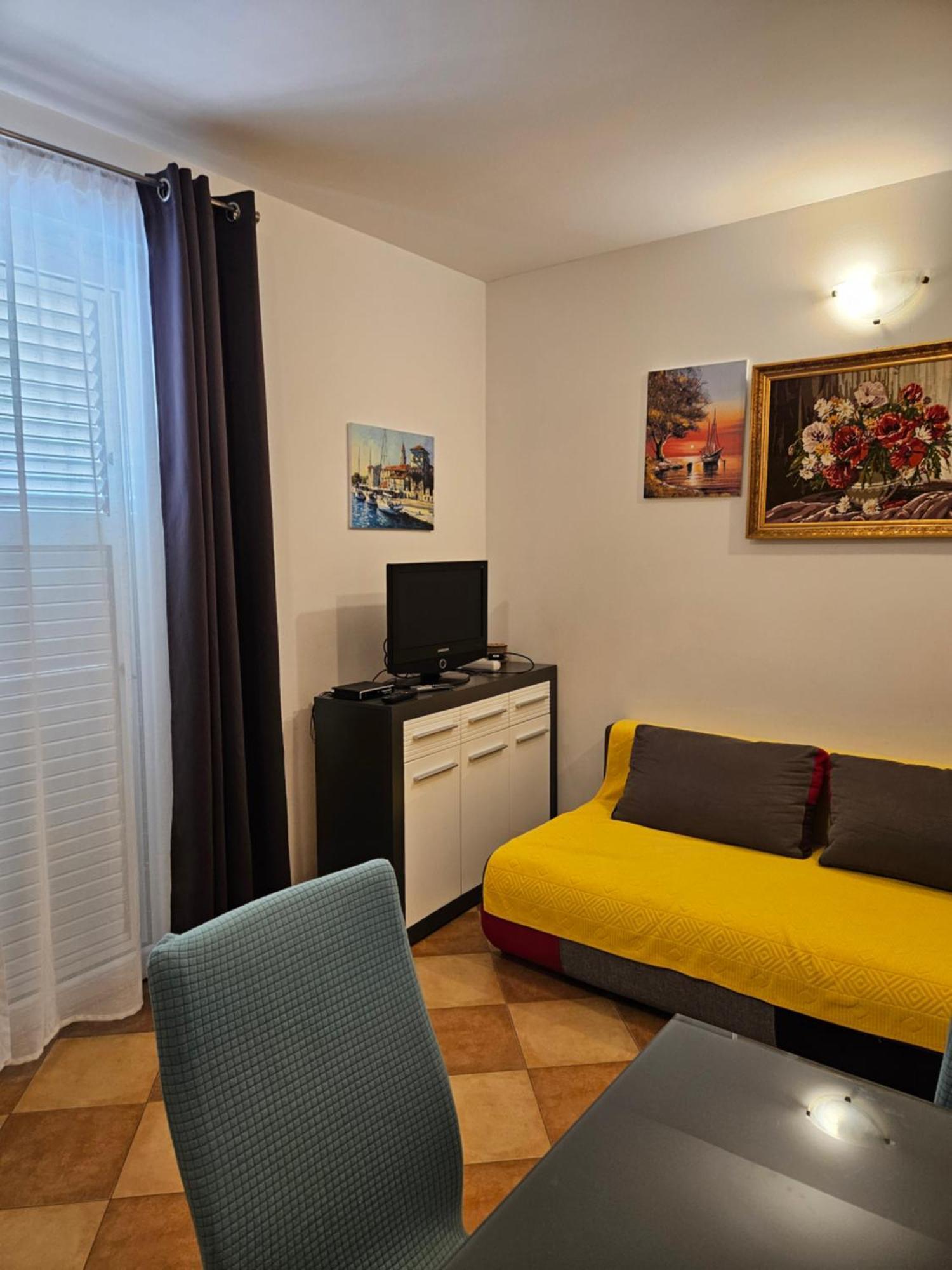 Apartment Mary Trogir Exterior foto